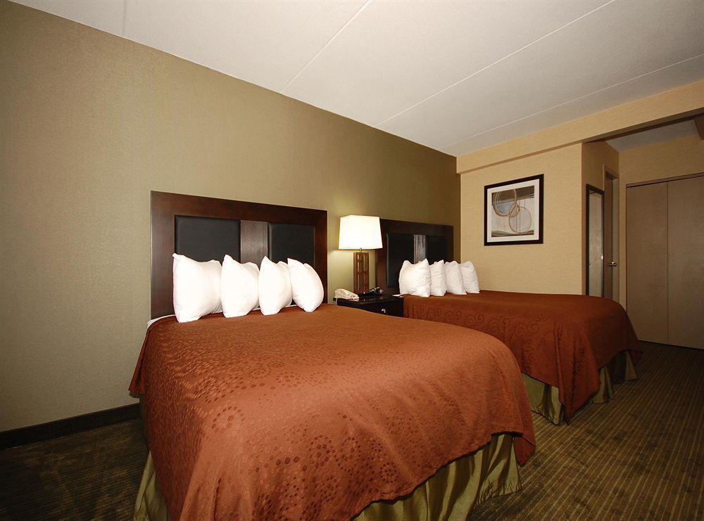 Quality Inn & Suites Charleston - Civic Center Zimmer foto